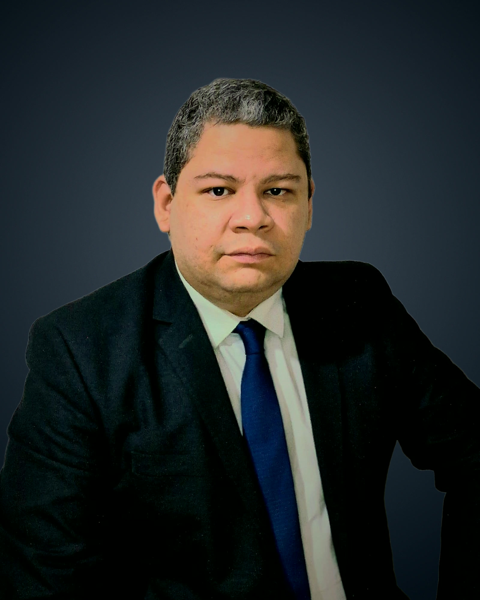 Dr. Douglas Moreira